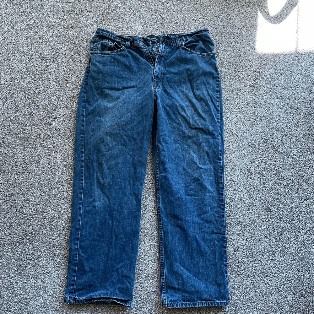 Axist Jeans